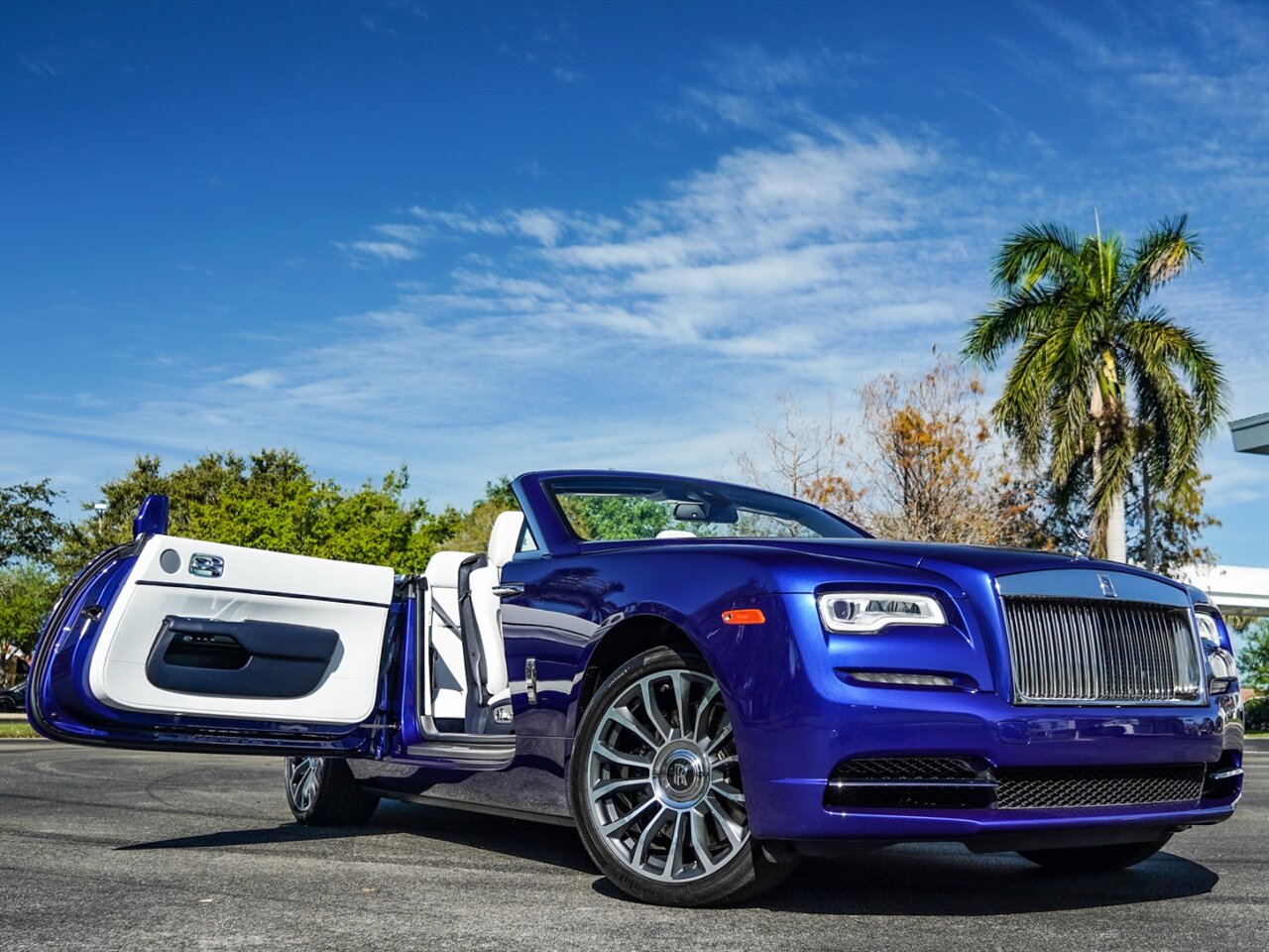 2019 Rolls-Royce Dawn   - Photo 41 - Bonita Springs, FL 34134