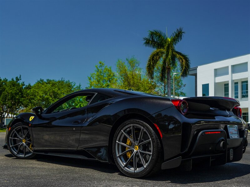 2020 Ferrari 488 Pista   - Photo 30 - Bonita Springs, FL 34134