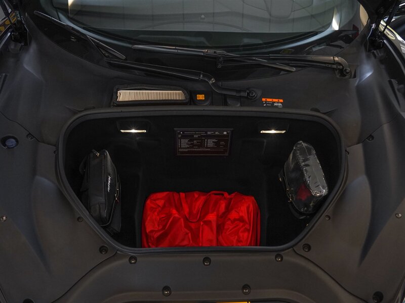 2020 Ferrari 488 Pista   - Photo 23 - Bonita Springs, FL 34134