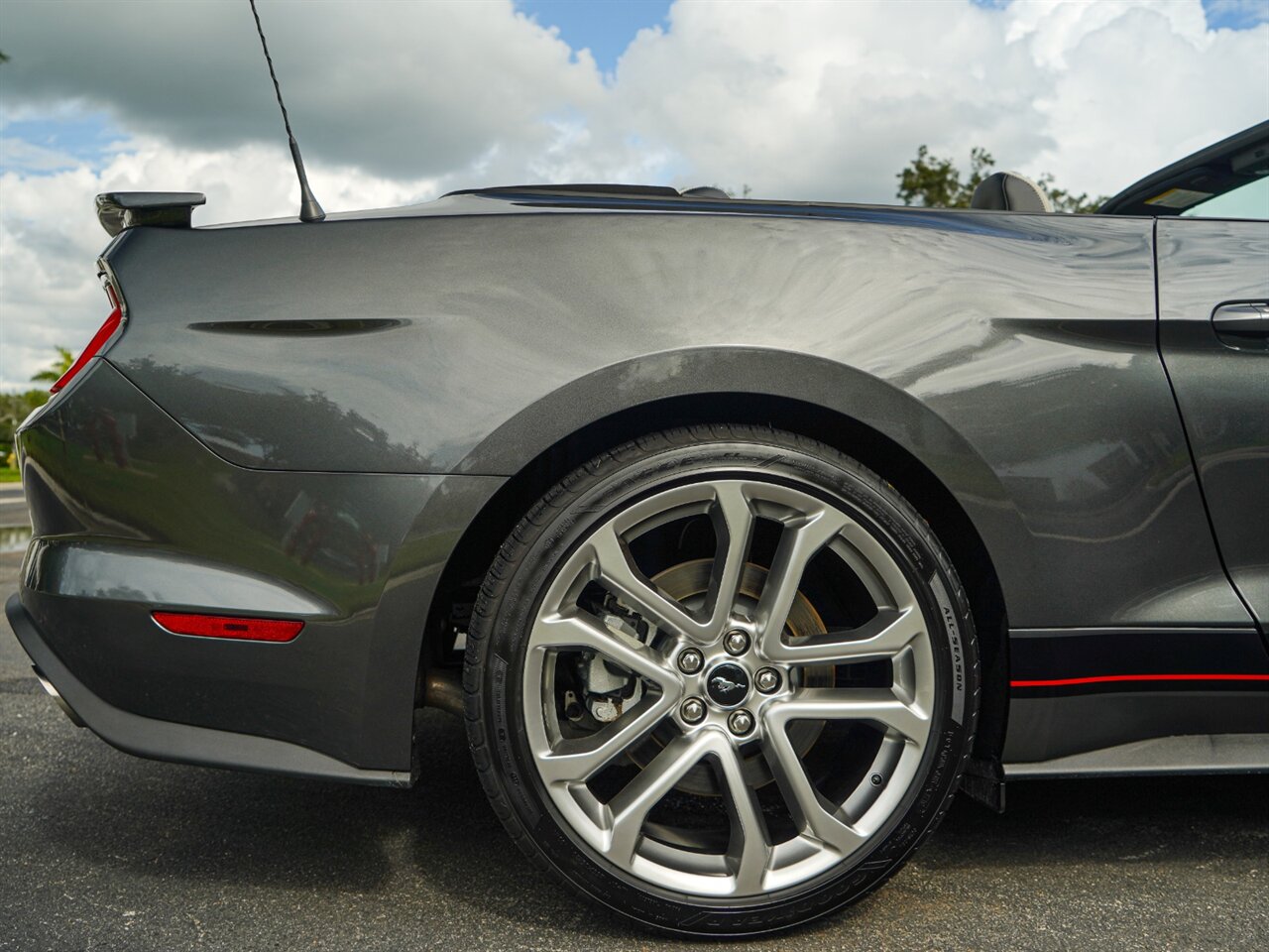 2019 Ford Mustang GT Premium   - Photo 37 - Bonita Springs, FL 34134