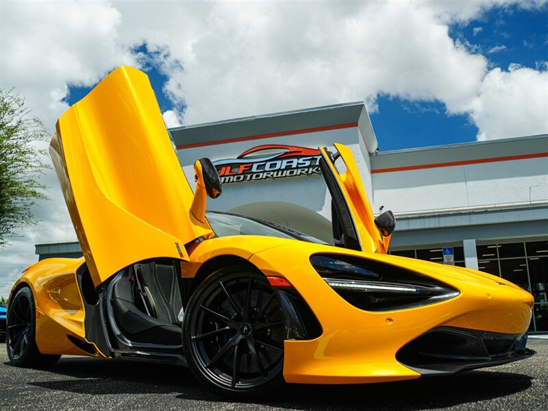 2021 McLaren 720S Spider Performance  