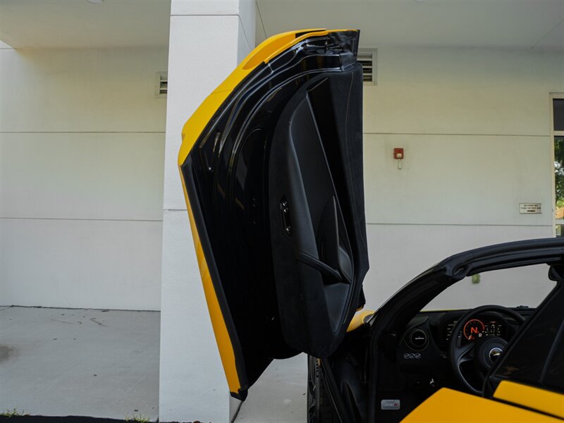 2021 McLaren 720S Spider Performance - Photo 23 - Bonita Springs, FL 34134