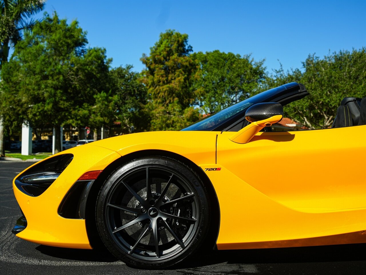 2021 McLaren 720S Spider Performance   - Photo 34 - Bonita Springs, FL 34134