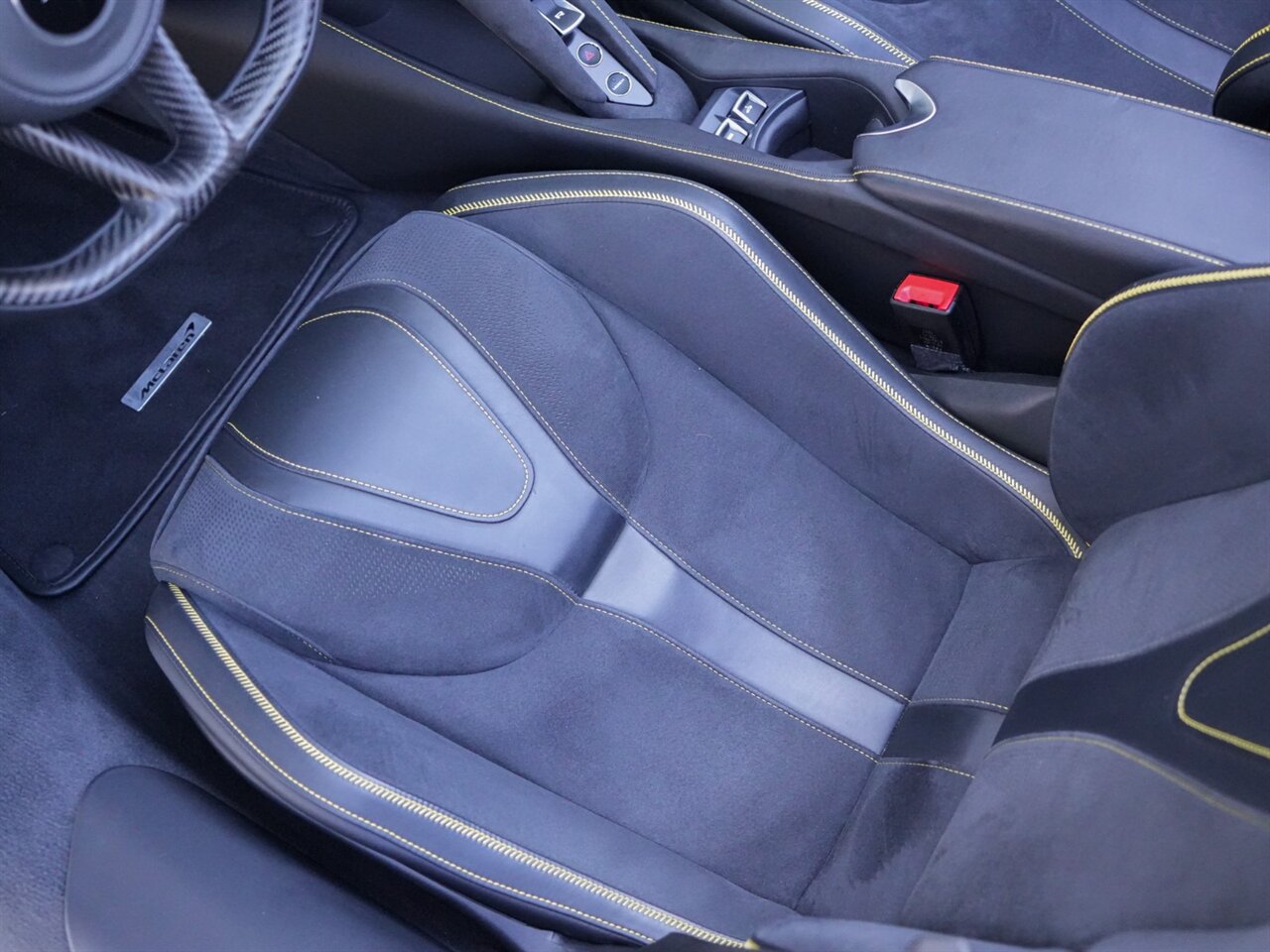 2021 McLaren 720S Spider Performance   - Photo 22 - Bonita Springs, FL 34134