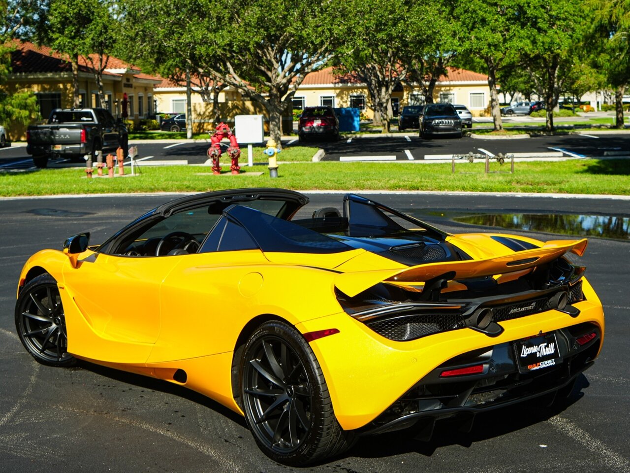 2021 McLaren 720S Spider Performance   - Photo 37 - Bonita Springs, FL 34134