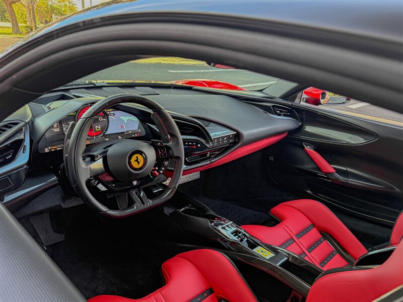 2023 Ferrari SF90 Stradale - Photo 2 - Bonita Springs, FL 34134