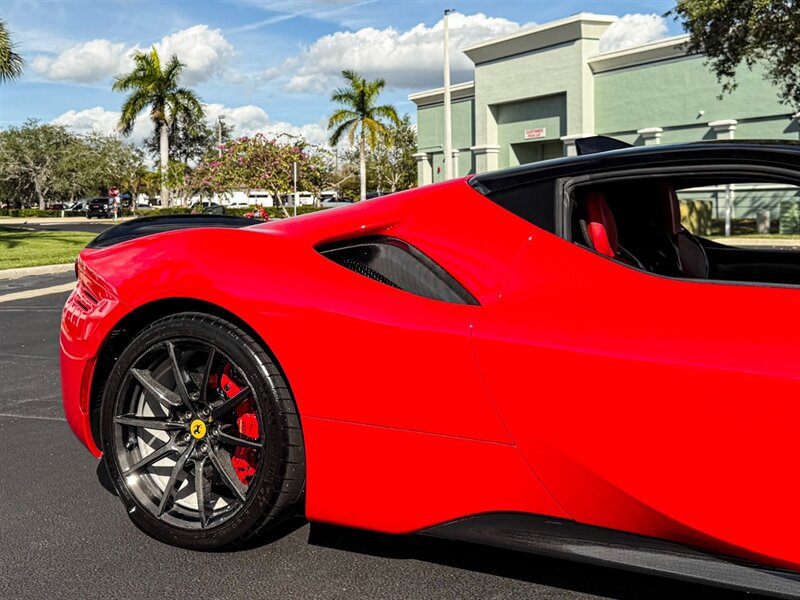 2023 Ferrari SF90 Stradale - Photo 61 - Bonita Springs, FL 34134