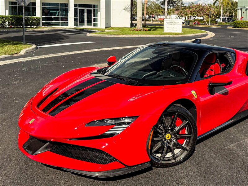2023 Ferrari SF90 Stradale - Photo 11 - Bonita Springs, FL 34134