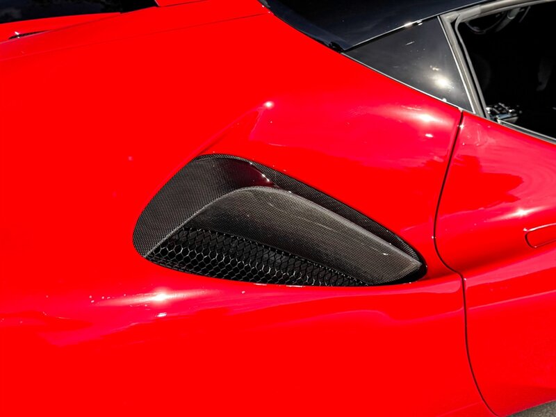 2023 Ferrari SF90 Stradale - Photo 62 - Bonita Springs, FL 34134
