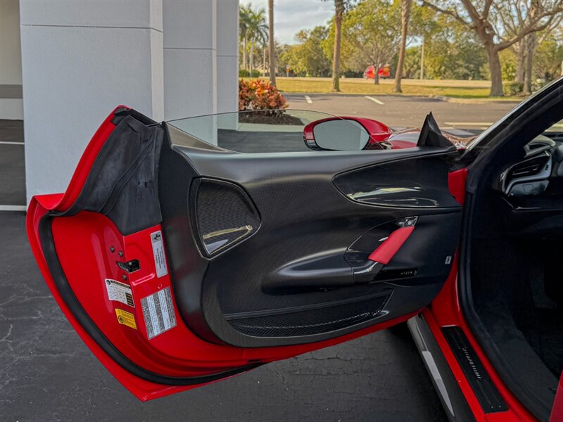 2023 Ferrari SF90 Stradale - Photo 24 - Bonita Springs, FL 34134