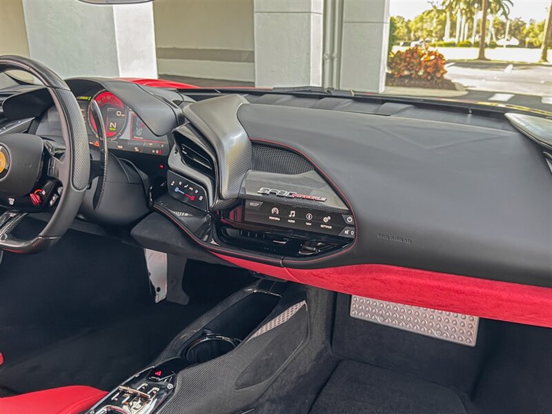 2023 Ferrari SF90 Stradale - Photo 32 - Bonita Springs, FL 34134