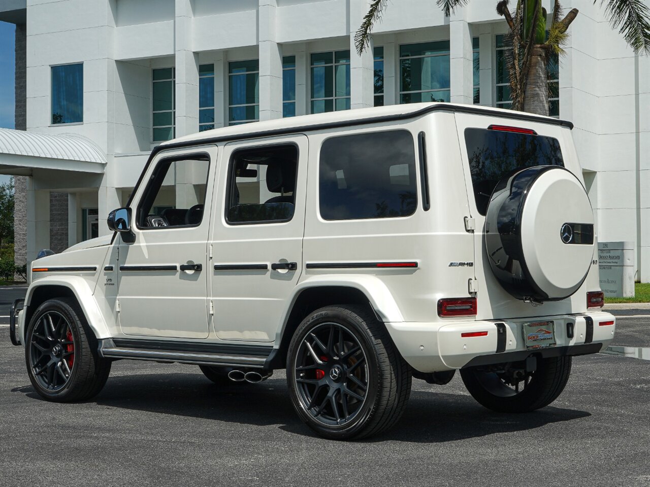 2019 Mercedes-Benz AMG G 63   - Photo 16 - Bonita Springs, FL 34134