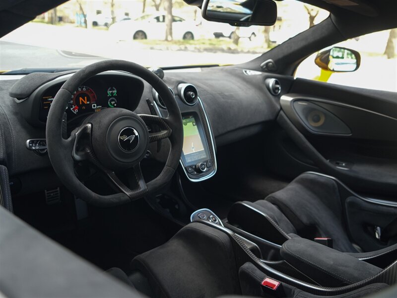 2019 McLaren 600LT   - Photo 2 - Bonita Springs, FL 34134