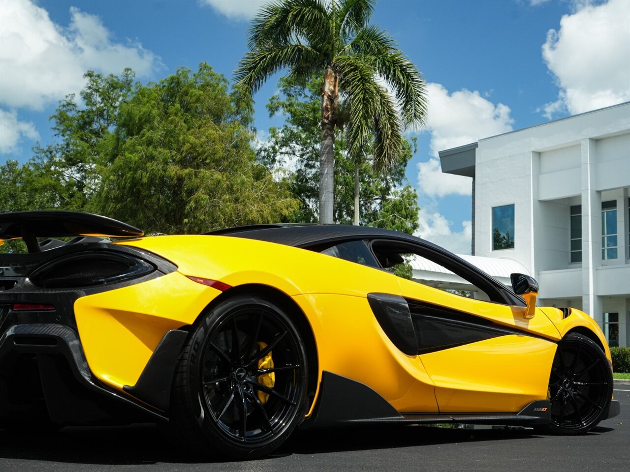 2019 McLaren 600LT   - Photo 57 - Bonita Springs, FL 34134