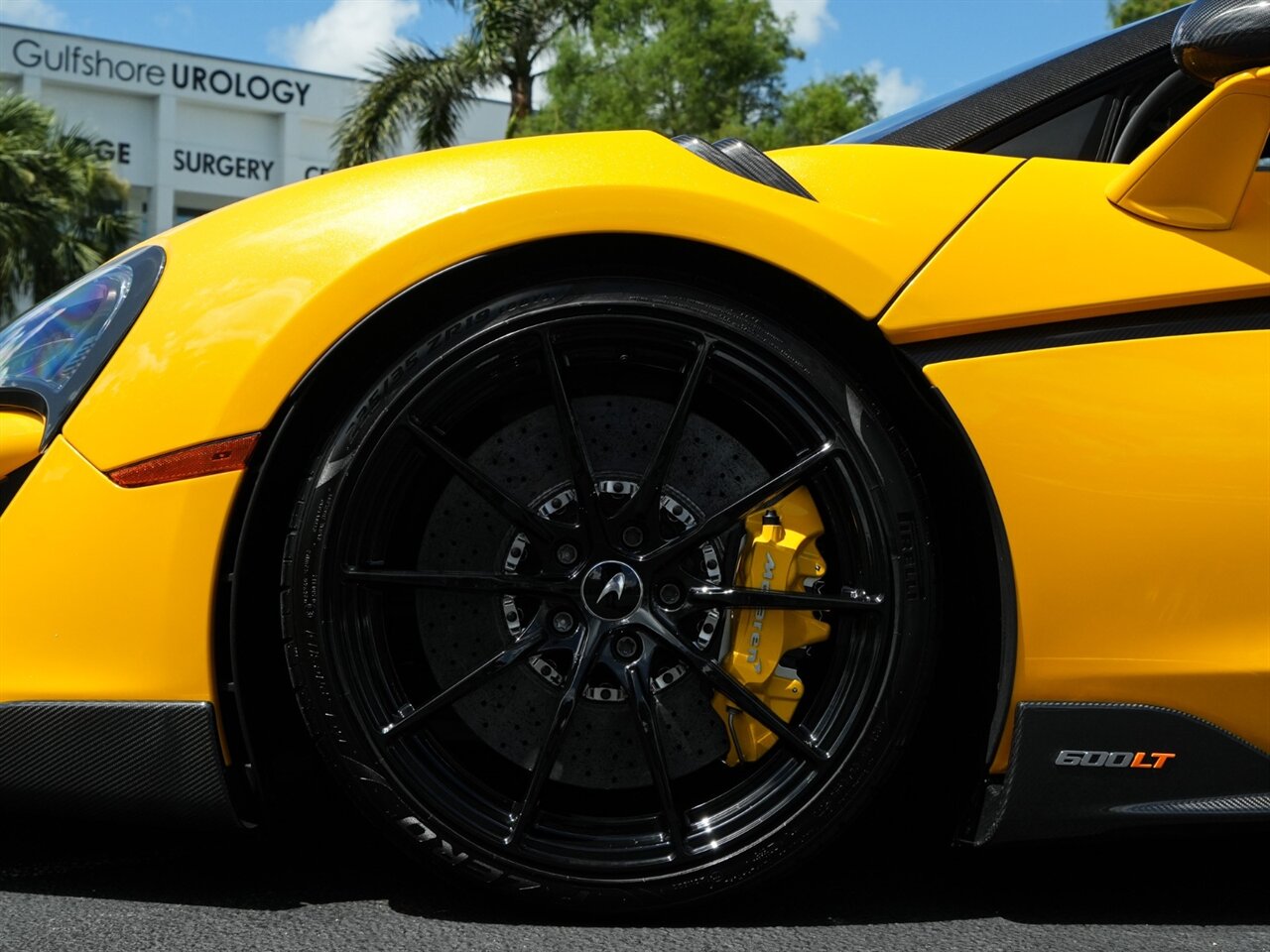 2019 McLaren 600LT   - Photo 37 - Bonita Springs, FL 34134