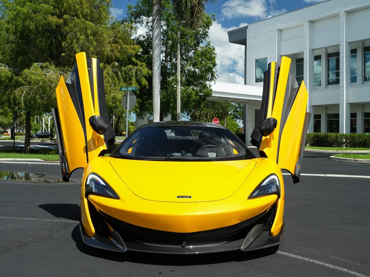 2019 McLaren 600LT   - Photo 8 - Bonita Springs, FL 34134