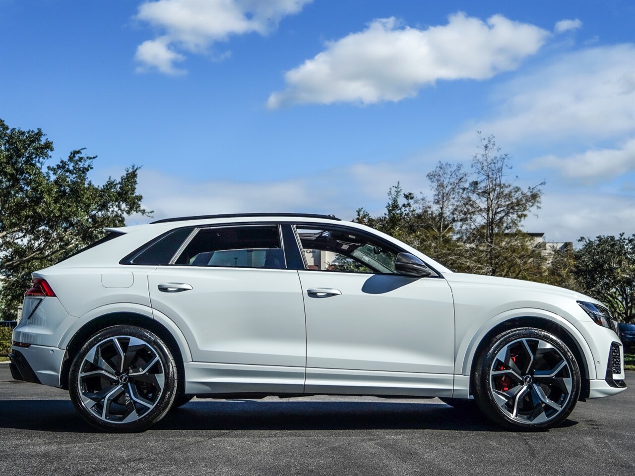 2020 Audi RS Q8 4.0T quattro   - Photo 38 - Bonita Springs, FL 34134