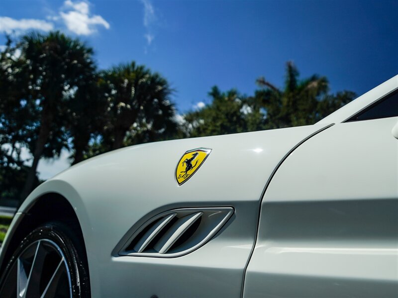 2012 Ferrari California - Photo 10 - Bonita Springs, FL 34134