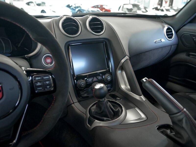 2017 Dodge Viper ACR - Photo 15 - Bonita Springs, FL 34134