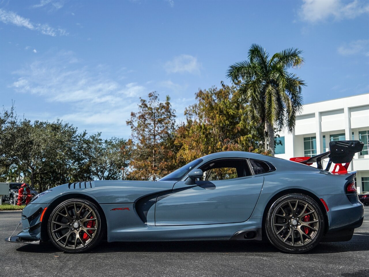 2017 Dodge Viper ACR   - Photo 30 - Bonita Springs, FL 34134