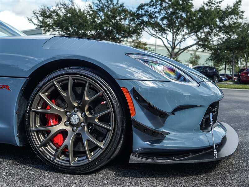 2017 Dodge Viper ACR   - Photo 3 - Bonita Springs, FL 34134