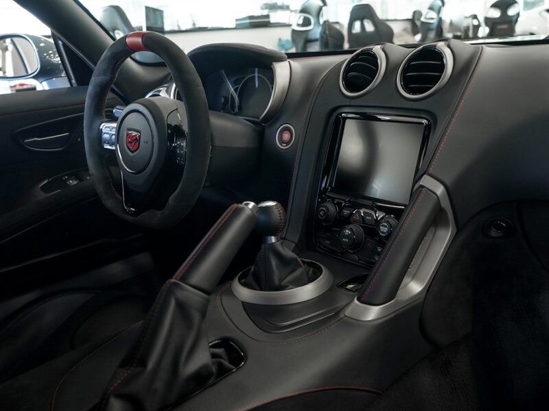 2017 Dodge Viper ACR - Photo 23 - Bonita Springs, FL 34134