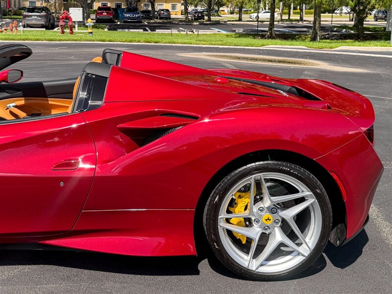 2023 Ferrari F8 Spider - Photo 46 - Bonita Springs, FL 34134