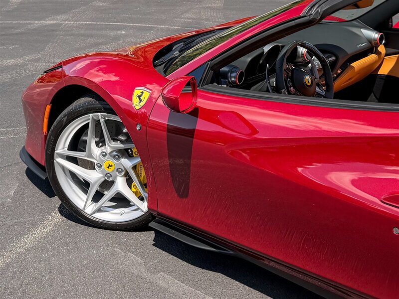 2023 Ferrari F8 Spider - Photo 50 - Bonita Springs, FL 34134