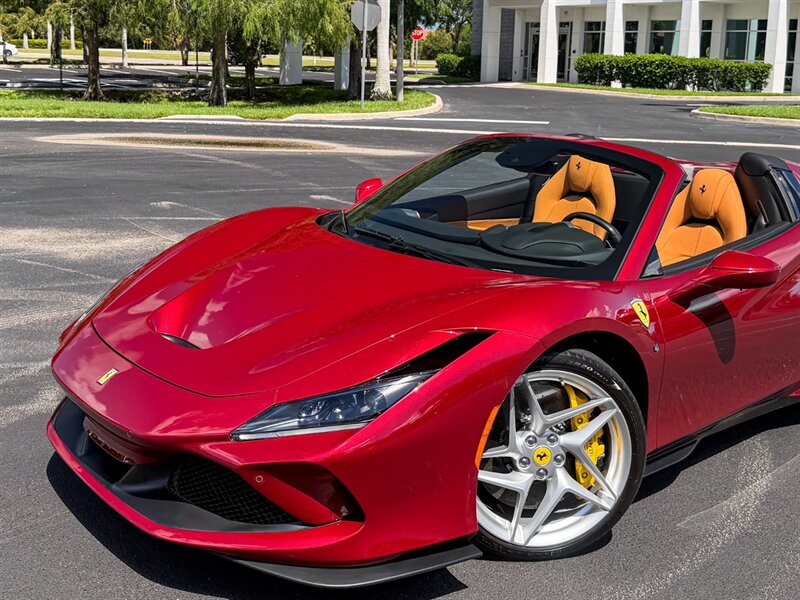 2023 Ferrari F8 Spider - Photo 9 - Bonita Springs, FL 34134
