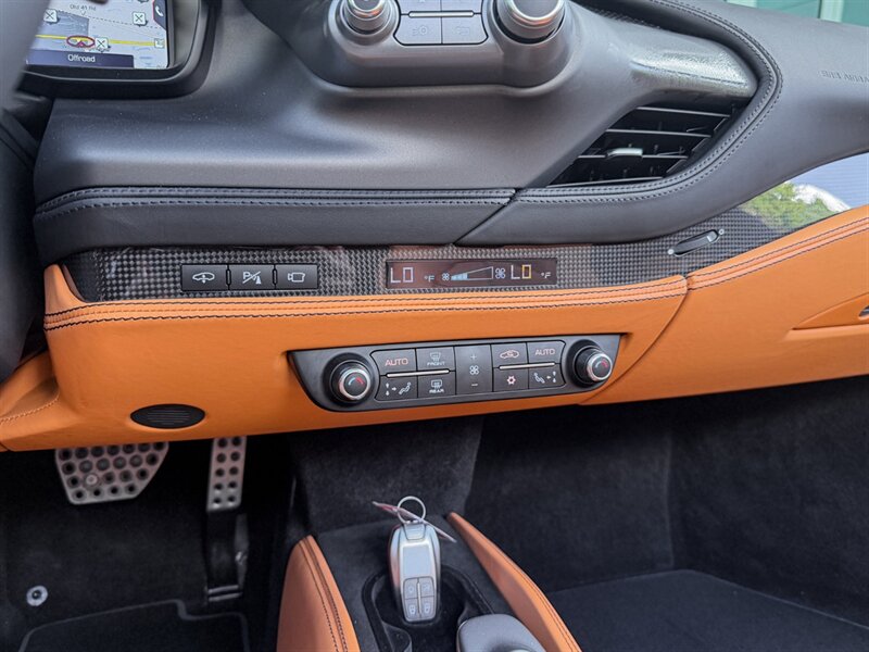2023 Ferrari F8 Spider - Photo 17 - Bonita Springs, FL 34134