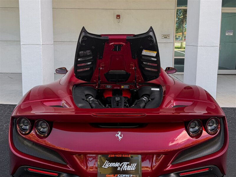 2023 Ferrari F8 Spider - Photo 38 - Bonita Springs, FL 34134
