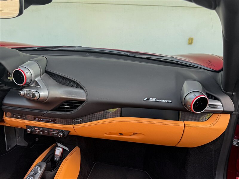 2023 Ferrari F8 Spider - Photo 35 - Bonita Springs, FL 34134
