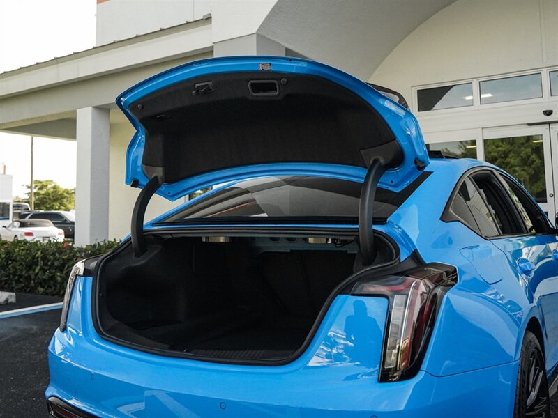 2022 Cadillac CT5-V Blackwing - Photo 47 - Bonita Springs, FL 34134