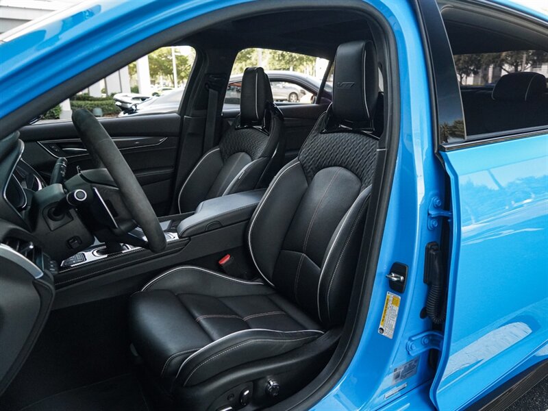 2022 Cadillac CT5-V Blackwing - Photo 20 - Bonita Springs, FL 34134