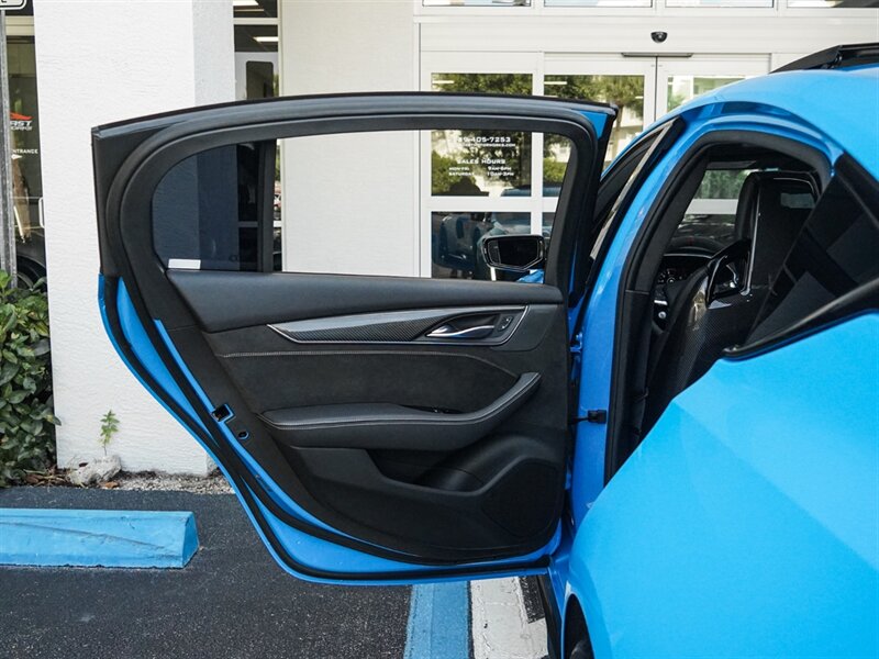 2022 Cadillac CT5-V Blackwing - Photo 35 - Bonita Springs, FL 34134