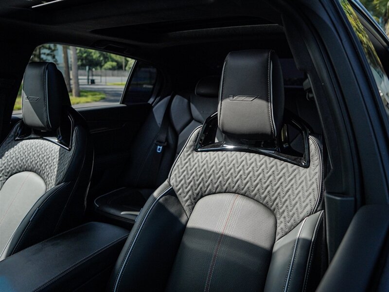 2022 Cadillac CT5-V Blackwing - Photo 8 - Bonita Springs, FL 34134