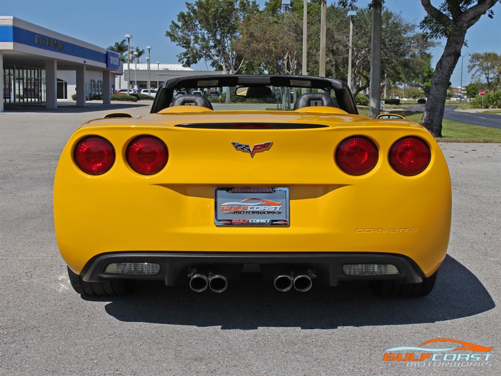 2005 Chevrolet Corvette   - Photo 38 - Bonita Springs, FL 34134