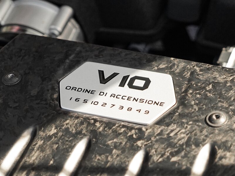 2016 Lamborghini Huracan LP 610-4 - Photo 38 - Bonita Springs, FL 34134