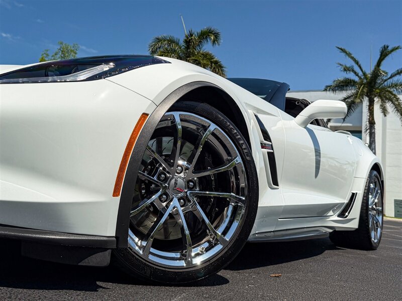 2018 Chevrolet Corvette Grand Sport   - Photo 13 - Bonita Springs, FL 34134