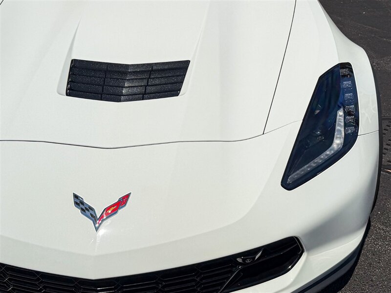 2018 Chevrolet Corvette Grand Sport   - Photo 4 - Bonita Springs, FL 34134