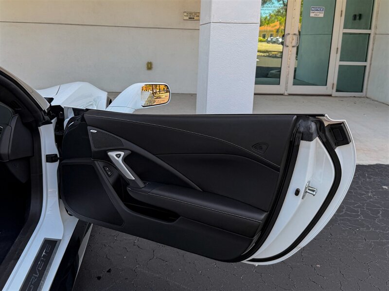 2018 Chevrolet Corvette Grand Sport   - Photo 37 - Bonita Springs, FL 34134
