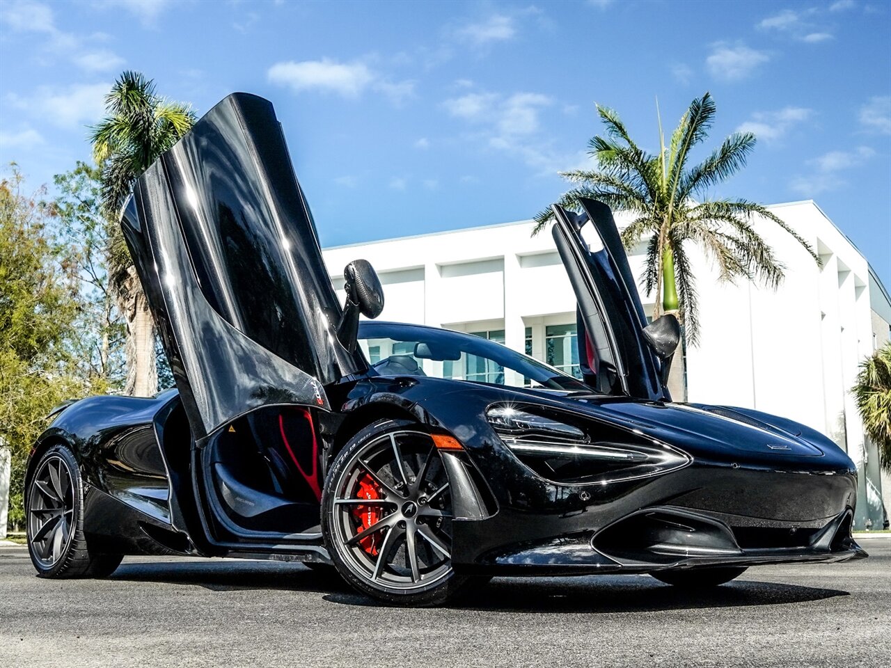 2020 McLaren 720S Spider Performance   - Photo 48 - Bonita Springs, FL 34134