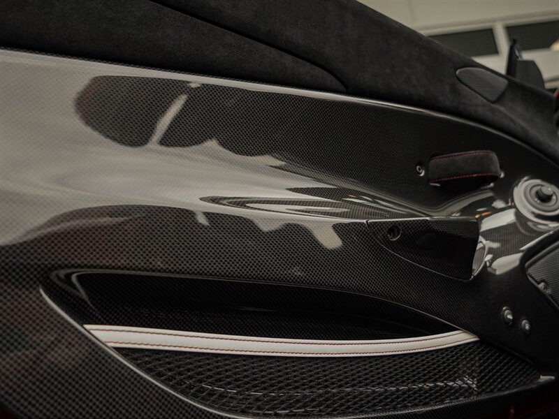 2020 Ferrari 488 Pista Spider - Photo 25 - Bonita Springs, FL 34134