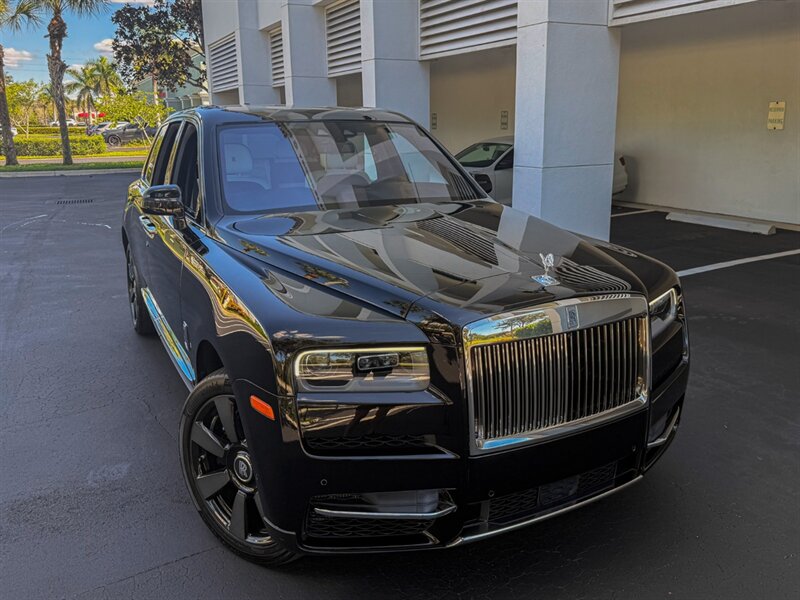 2021 Rolls-Royce Cullinan   - Photo 65 - Bonita Springs, FL 34134