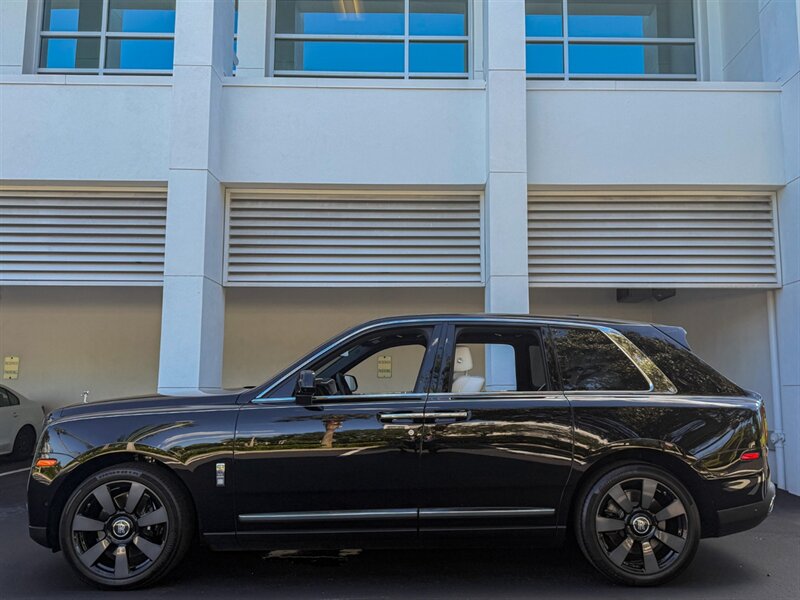 2021 Rolls-Royce Cullinan   - Photo 43 - Bonita Springs, FL 34134
