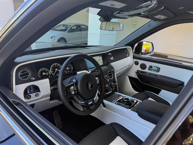 2021 Rolls-Royce Cullinan  