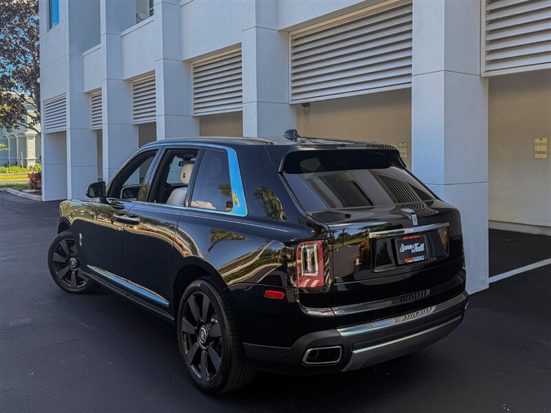 2021 Rolls-Royce Cullinan   - Photo 48 - Bonita Springs, FL 34134