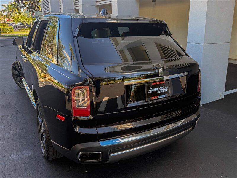 2021 Rolls-Royce Cullinan   - Photo 53 - Bonita Springs, FL 34134