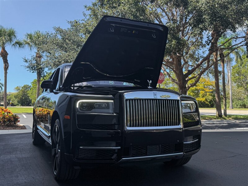 2021 Rolls-Royce Cullinan   - Photo 41 - Bonita Springs, FL 34134