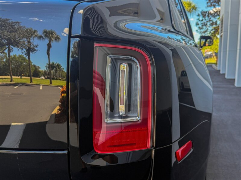 2021 Rolls-Royce Cullinan   - Photo 58 - Bonita Springs, FL 34134